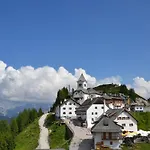 Apartment E-motion Alpe Adria Apartment, Garage And Ev Charging Tarvisio