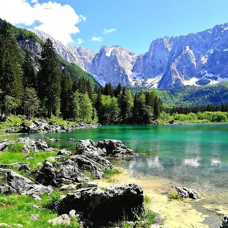 E-motion Alpe Adria Apartment, Garage And Ev Charging * Tarvisio
